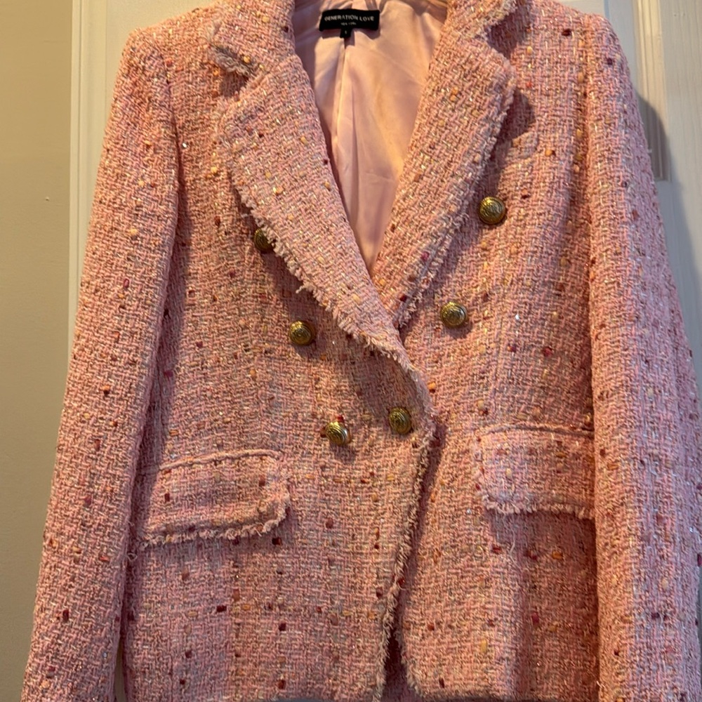 Generation Love tweed blazer. Pink/White